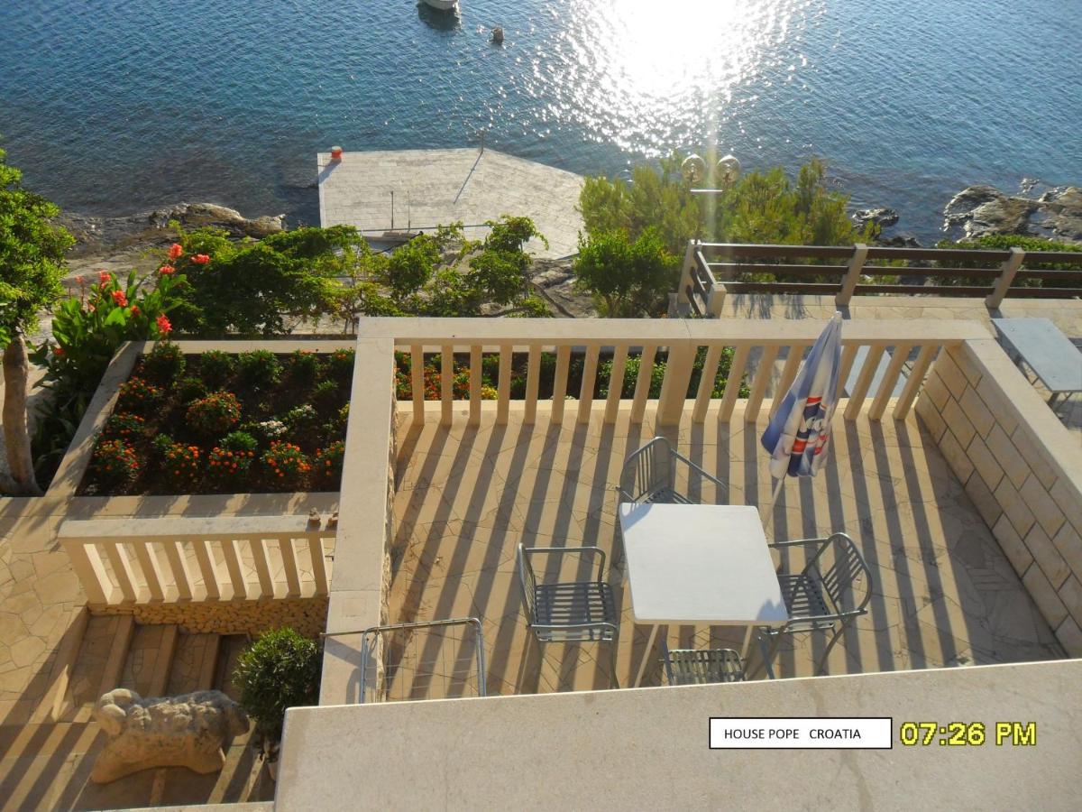 Beachfront House Pope B&B Selca  Dış mekan fotoğraf